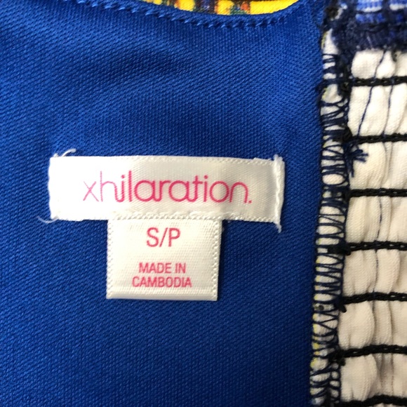 Colorful Xhilaration crop top size small - Picture 3 of 4